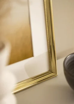 Ramme Gala Guld 70x100 cm - Passepartout Hvid 62x85 cm