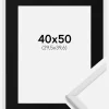 Ramme Galant Hvid 40x50 cm - Passepartout Sort 12x16 inches