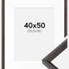 Ramme Globe Espresso 40x50 cm - Passepartout Hvid 27,5x37 cm
