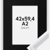 Ramme Globe Hvid 42x59,4 cm (A2) - Passepartout Sort 25x38 cm