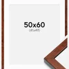 Ramme Hermes valnød 50x60 cm - Passepartout Hvid 42x50 cm