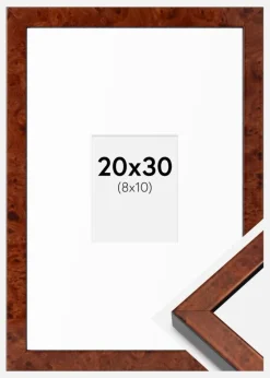Ramme Hermes valnød 20x30 cm - Passepartout Hvid 9x11 cm