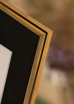 Ramme Horndal Guld 18x18 cm - Passepartout Sort 12x12 cm