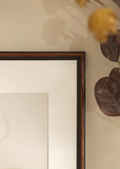 Ramme Horndal Valnød 45x60 cm - Passepartout Hvid 30x45 cm