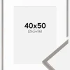 Ramme New Lifestyle Earth Grey 40x50 cm - Passepartout Hvid 27,5x37 cm