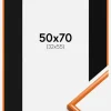 Ramme New Lifestyle Lys Orange 50x70 cm - Passepartout Sort 33x56 cm