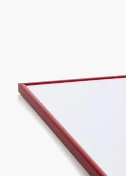 Ramme New Lifestyle Medium Red 70x100 cm - Passepartout Sort 62x85 cm