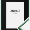 Ramme New Lifestyle Moss Green 30x40 cm - Passepartout Sort 20x30 cm