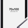 Ramme New Lifestyle Mørkelilla 70x100 cm - Passepartout Sort 59,4x84 cm (A1)