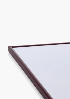 Ramme New Lifestyle Mørkerød 50x70 cm - Passepartout Sort 33x56 cm