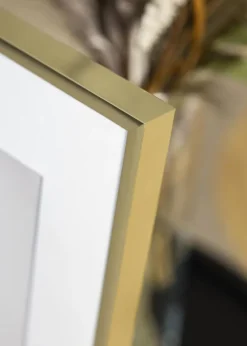 Ramme Poster Frame Aluminum Gold 60x80 cm - Passepartout Hvid 50x65 cm