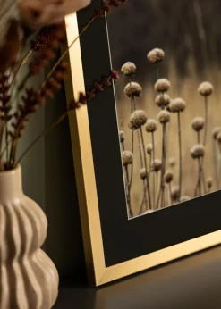 Ramme Selection Guld 30x40 cm - Passepartout Sort 20x28 cm