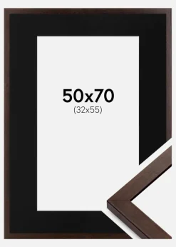 Ramme Selection Valnød 50x70 cm - Passepartout Sort 33x56 cm
