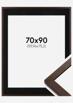 Ramme Selection Valnød 70x90 cm - Passepartout Sort 24x30 inches