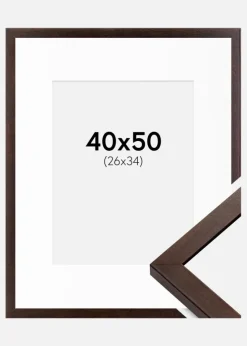 Ramme Selection Valnød 40x50 cm - Passepartout Hvid 27x35 cm