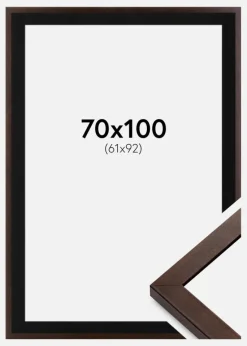 Ramme Selection Valnød 70x100 cm - Passepartout Sort 62x93 cm