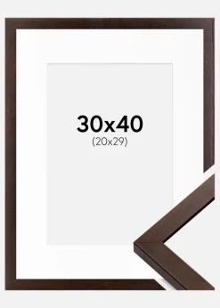 Ramme Selection Valnød 30x40 cm - Passepartout Hvid 21x30 cm