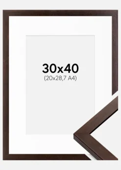 Ramme Selection Valnød 30x40 cm - Passepartout Hvid 21x29,7 cm (A4)