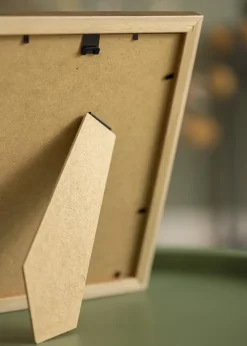 Ramme Stilren Guld 15x20 cm - Passepartout Hvid 10x15 cm