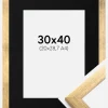 Ramme Stilren Guld 30x40 cm - Passepartout Sort 21x29,7 cm (A4)