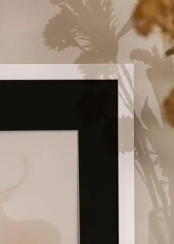 Ramme Stilren Hvid 20x25 cm - Passepartout Sort 15x20 cm