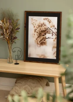 Ramme Stilren Valnød 20x25 cm - Passepartout Sort 13x19,5 cm