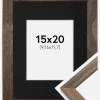 Ramme Stilren Valnød 15x20 cm - Passepartout Sort 4x5 inches (10,16x12,7 cm)