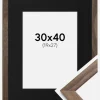 Ramme Stilren Valnød 30x40 cm - Passepartout Sort 20x28 cm