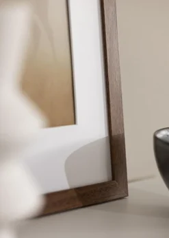 Ramme Stilren varmt Brun 59,4x84 cm - Passepartout Hvid 47x75 cm