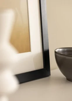 Ramme Trendline Sort 70x90 cm - Passepartout Hvid 60x80 cm