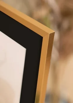 Ramme Trendy Guld 24x30 cm - Passepartout Sort 18x24 cm
