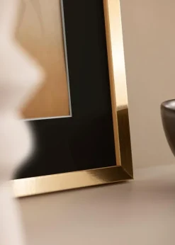 Ramme Trendy Guld 13x18 cm - Passepartout Sort 9x13 cm