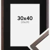 Ramme Trendy Valnød 30x40 cm - Passepartout Sort 21x30 cm