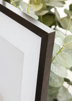 Ramme Trendy Valnød 45x60 cm - Passepartout Hvid 32x45 cm