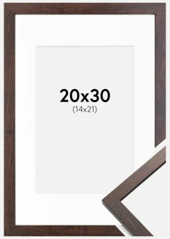 Ramme Trendy Valnød 20x30 cm - Passepartout Hvid 15x22 cm