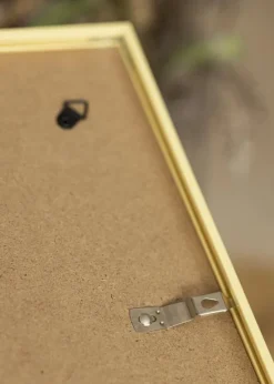 Ramme Victoria Guld 70x100 cm - Passepartout Hvid 60x90 cm