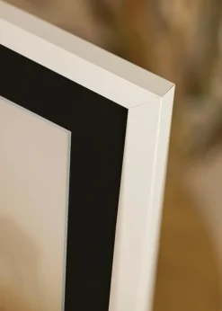 Ramme White Wood 70x90 cm - Passepartout Sort 60x80 cm